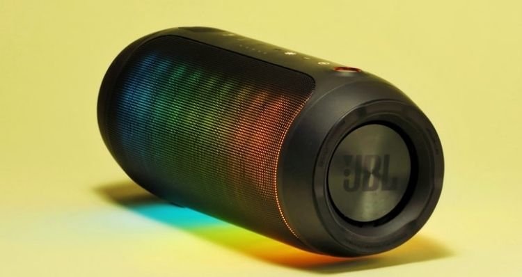 Los Altavoces JBL Bluetooth: La Guía Definitiva para Elegir tu Compañero Musical en 2025